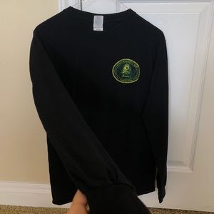 University of Oregon black long sleeve tee